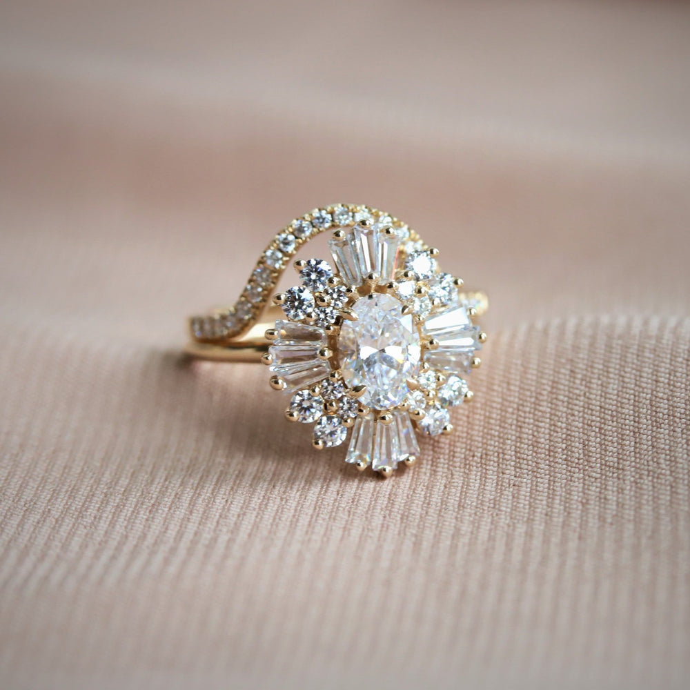 Victoria |  Oval Lab-Grown Diamond Halo Ring