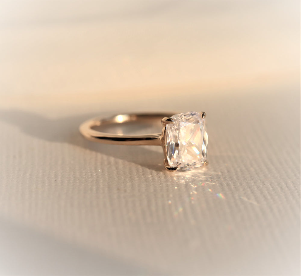WYN Classic | Cushion (Elongated) Solitaire Ring