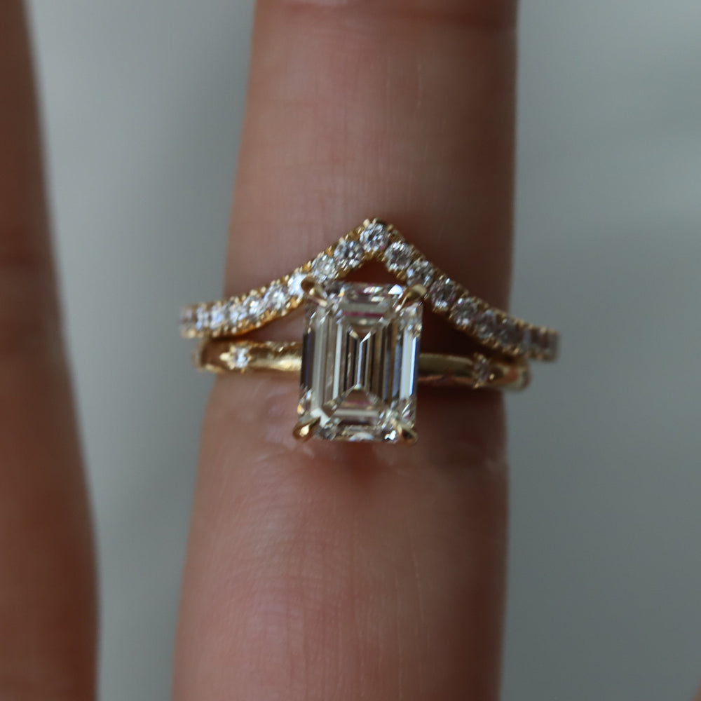 Stella | 2 ct. Emerald Cut Diamond Starburst Ring
