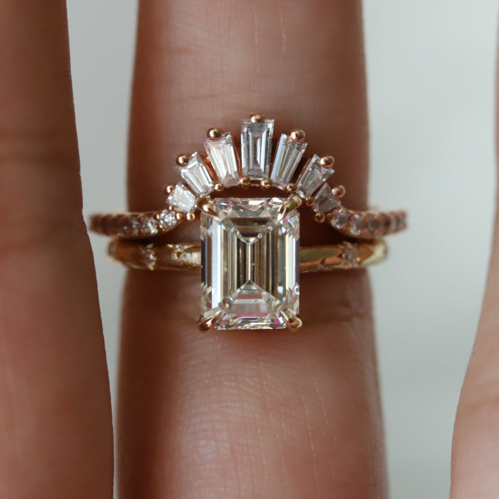 Stella | 2 ct. Emerald Cut Diamond Starburst Ring
