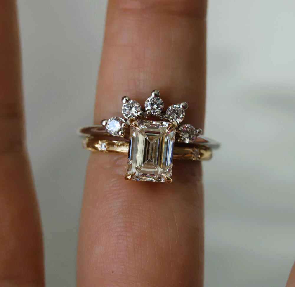 Stella | 2 ct. Emerald Cut Diamond Starburst Ring