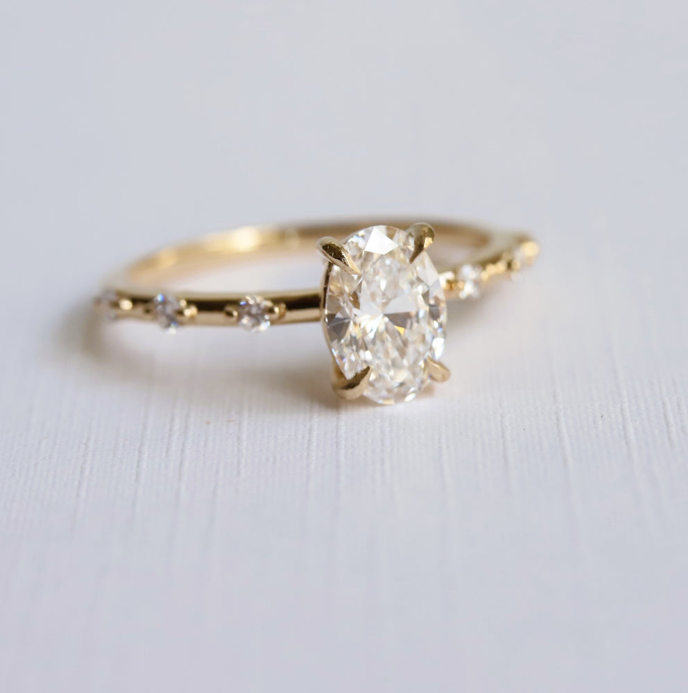 Aurora | 1 ct. Oval Diamond Accented Ring