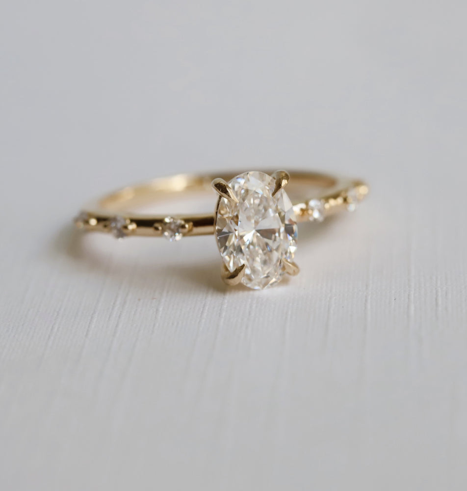 Aurora | 1 ct. Oval Diamond Accented Ring
