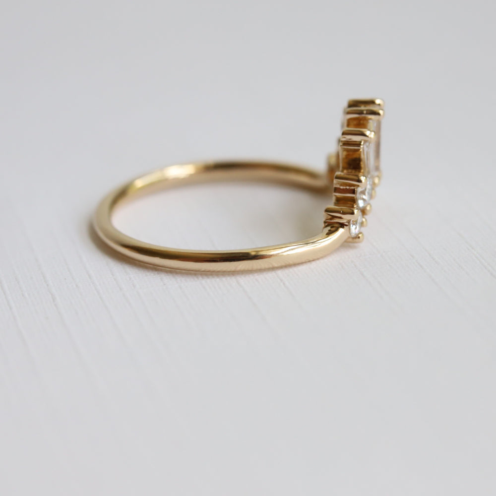 Empress Crown No.9