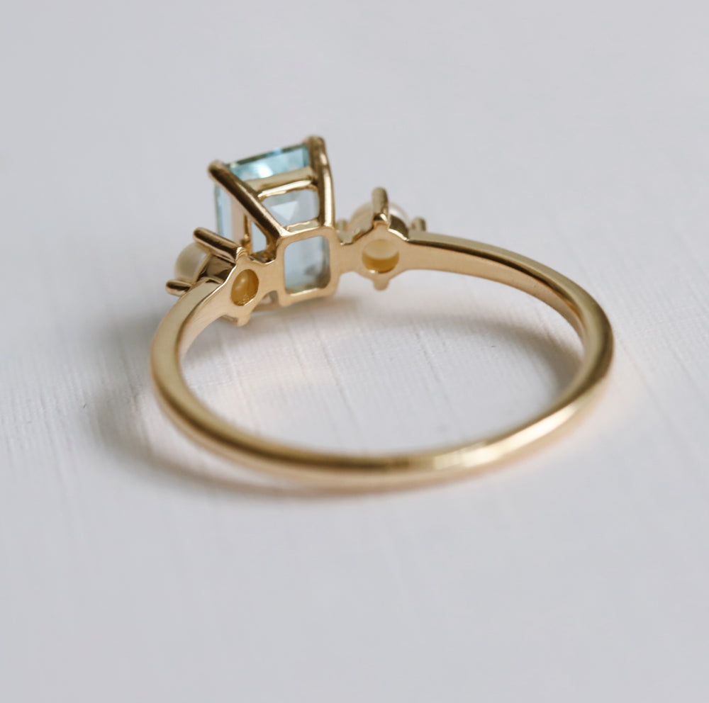 EVA | 1 ct. Emerald Cut Aquamarine and Pearl Side Stone Ring