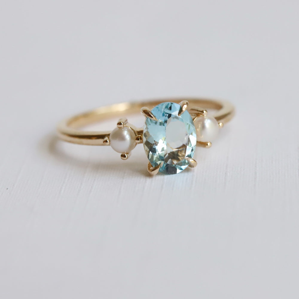 EVA | 1 ct. Oval Aquamarine and Pearl Side Stone Ring