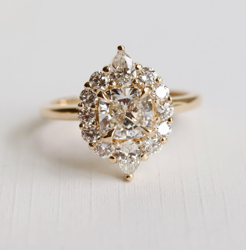 Jazlyn | Square Cushion Cut Lab-Grown Diamond Halo Ring