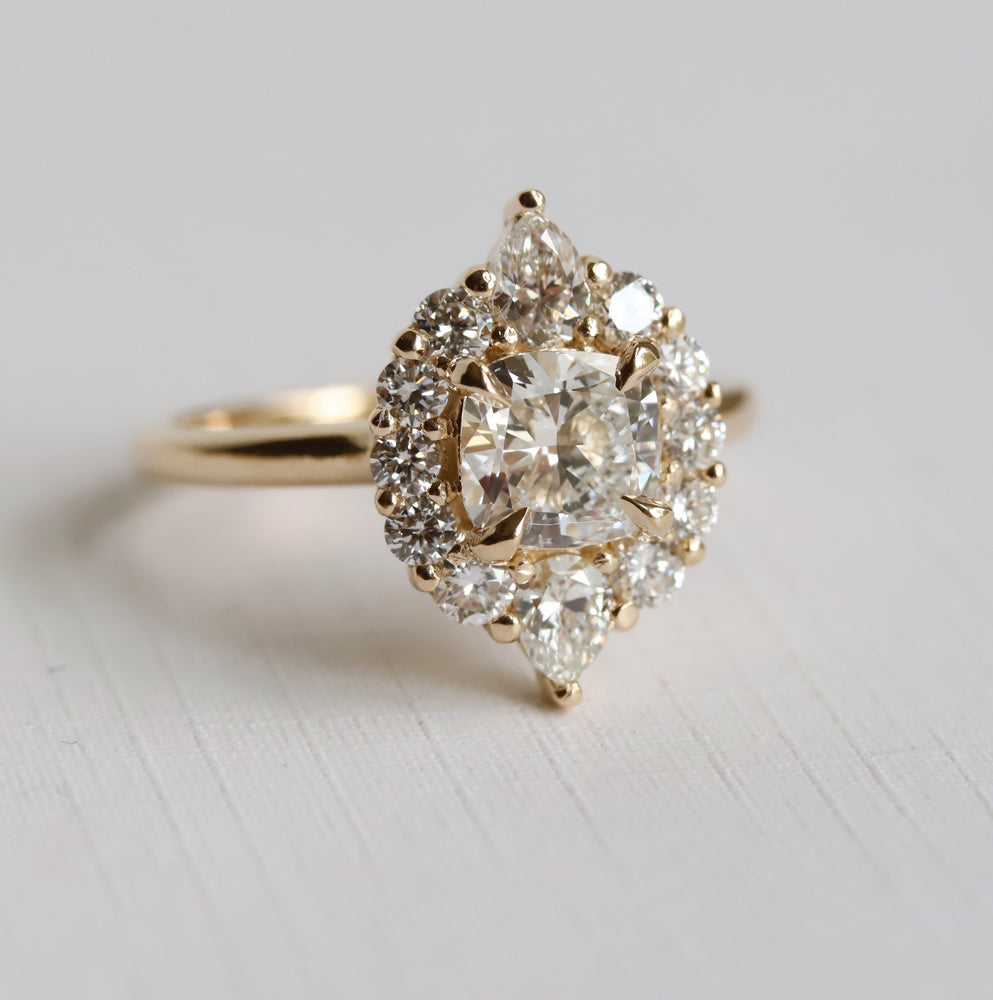 Jazlyn | Square Cushion Cut Lab-Grown Diamond Halo Ring
