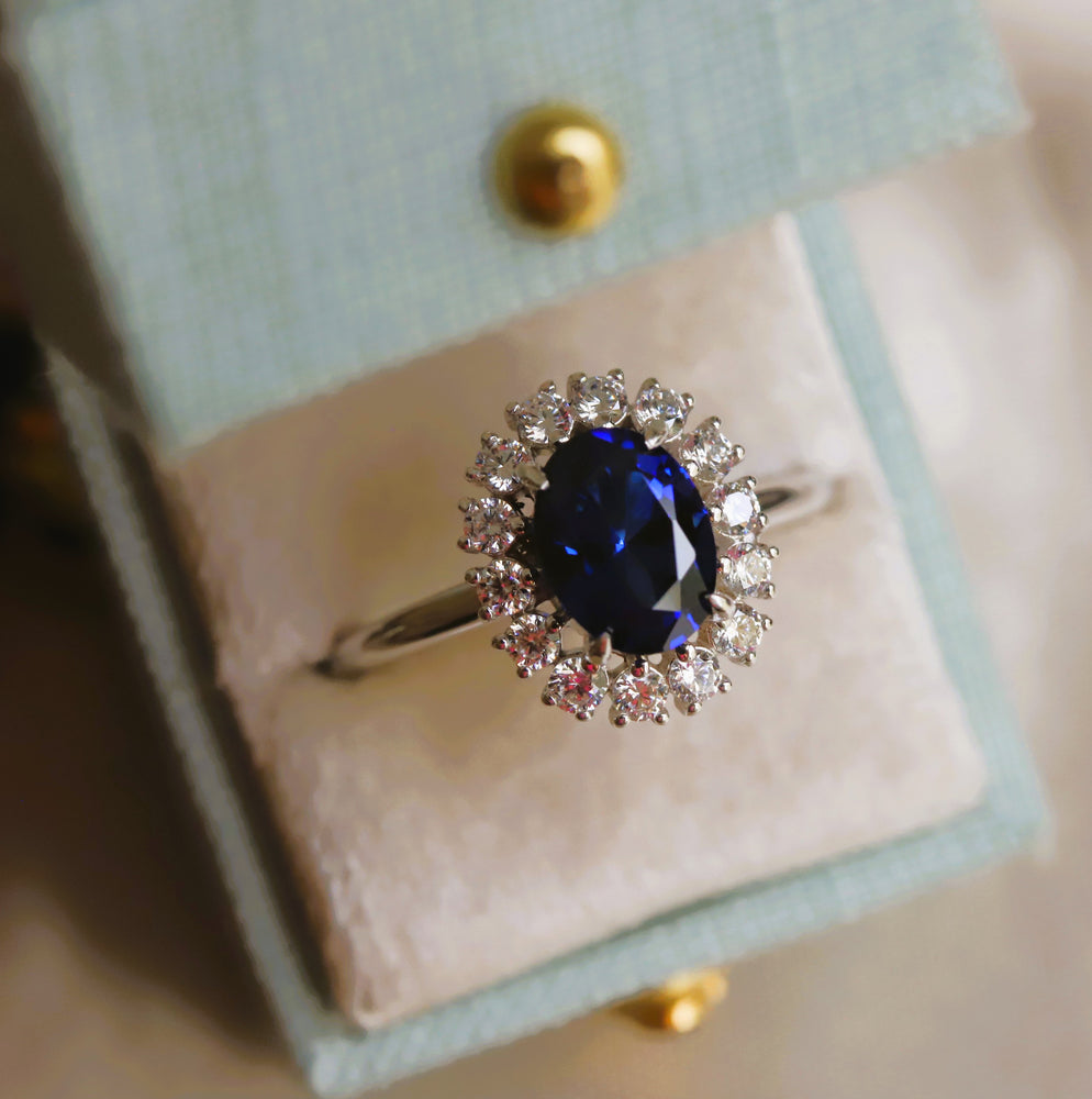 Emma | 1 ct. Oval Blue Sapphire Halo Ring