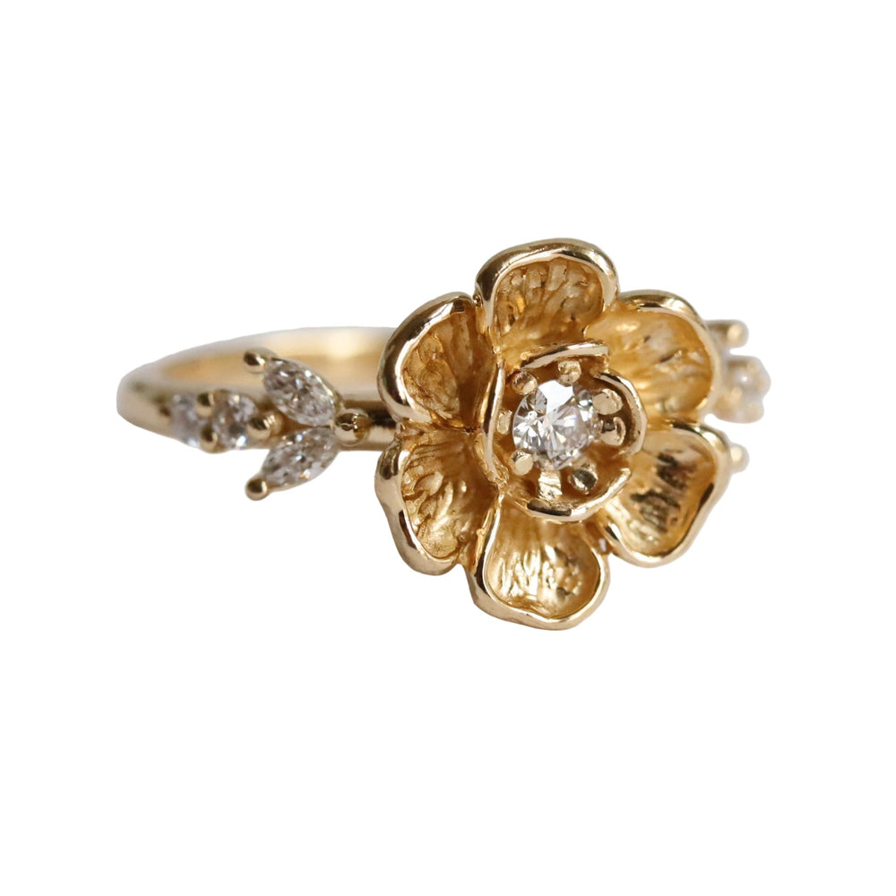 Peony No.4 | Peony Diamond Ring
