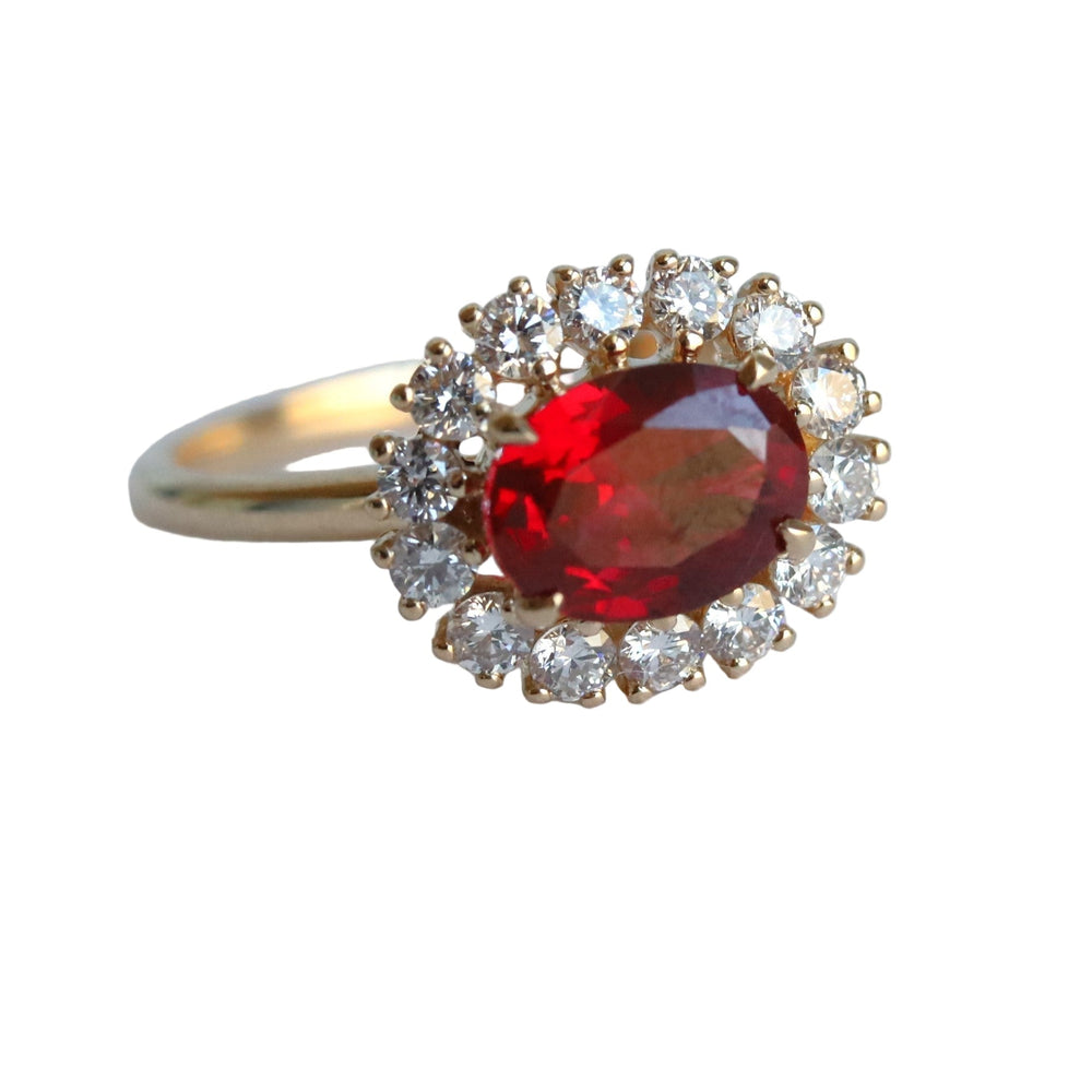 Emma | 1 ct. Oval Ruby East West Halo Ring