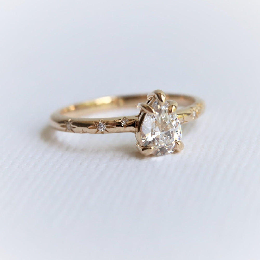 Stella | Pear Diamond Starburst Ring