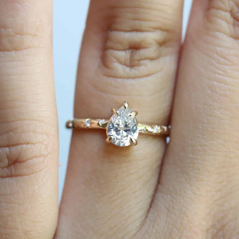 Stella | Pear Diamond Starburst Ring