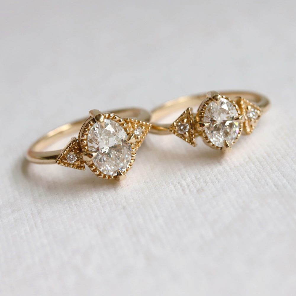 Carrie | Oval 0.7 ct. Lab-Grown Diamond North-South Prong Ring