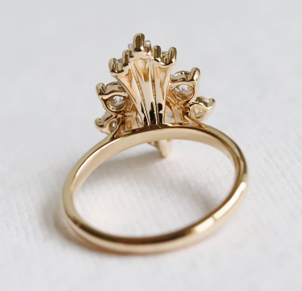 DECORA | Pear Lab-Grown Diamond Accented Ring