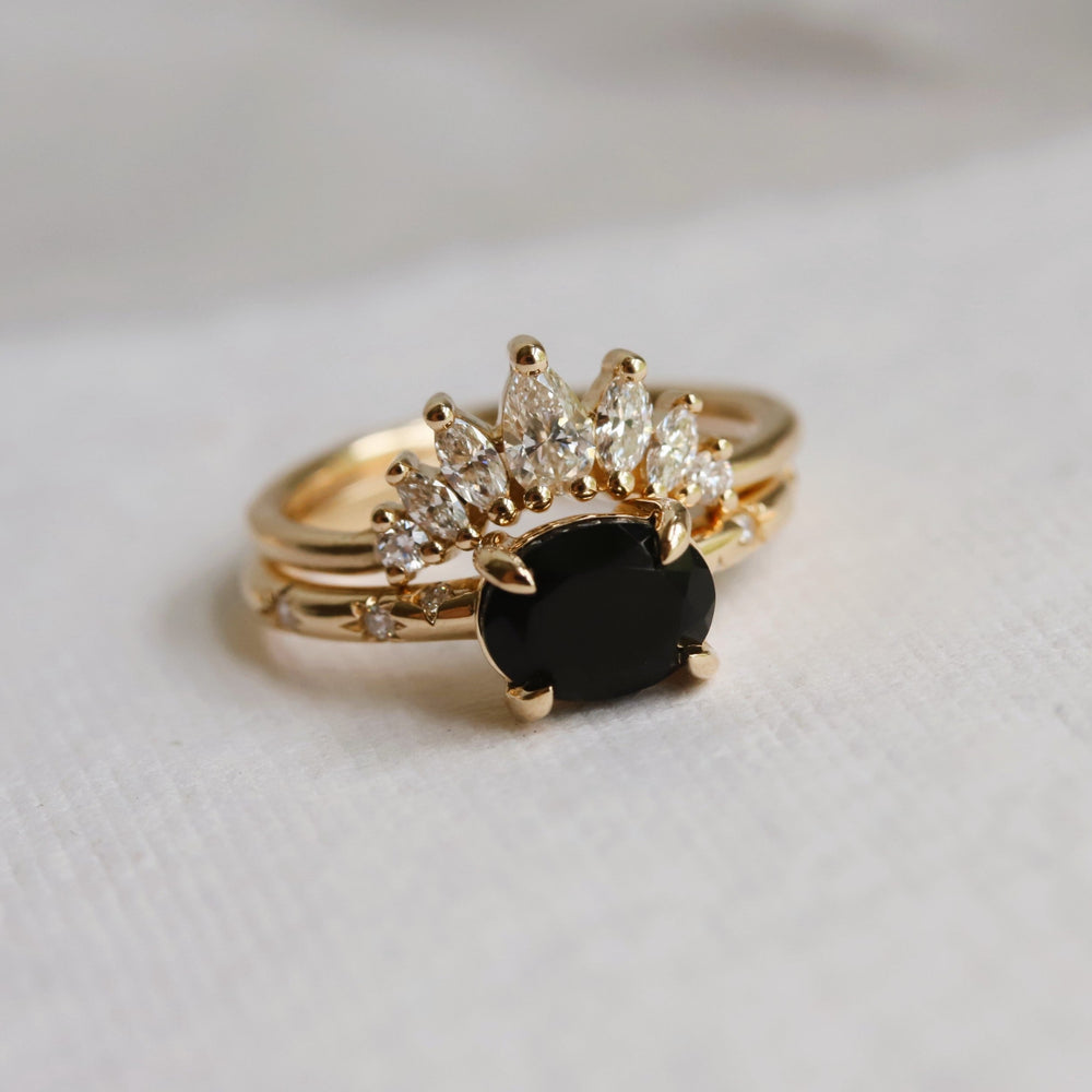 Evelina Crown