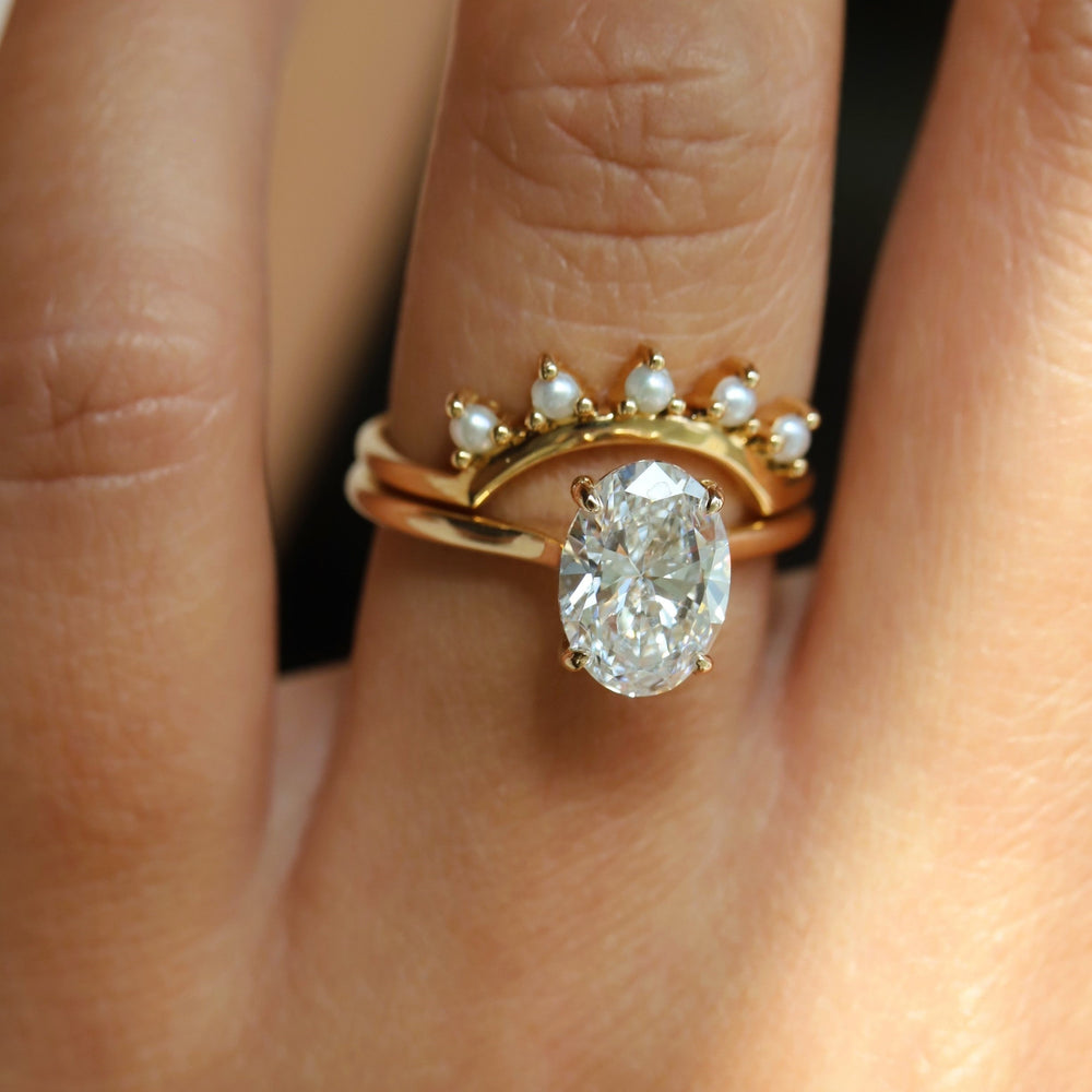 JOY | 5-Stone Arch Band in Pearl