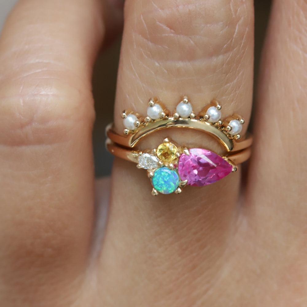 JOY | 5-Stone Arch Band in Pearl