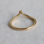 Alexis V Bezel Band