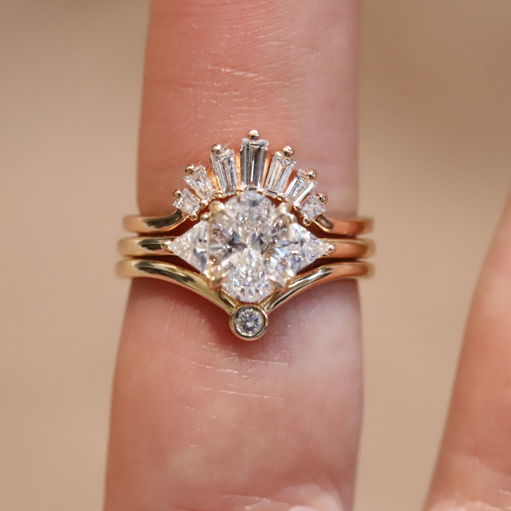 Alexis | 1 ct. Pear Lab-Grown Diamond Triangle Side Stone Ring
