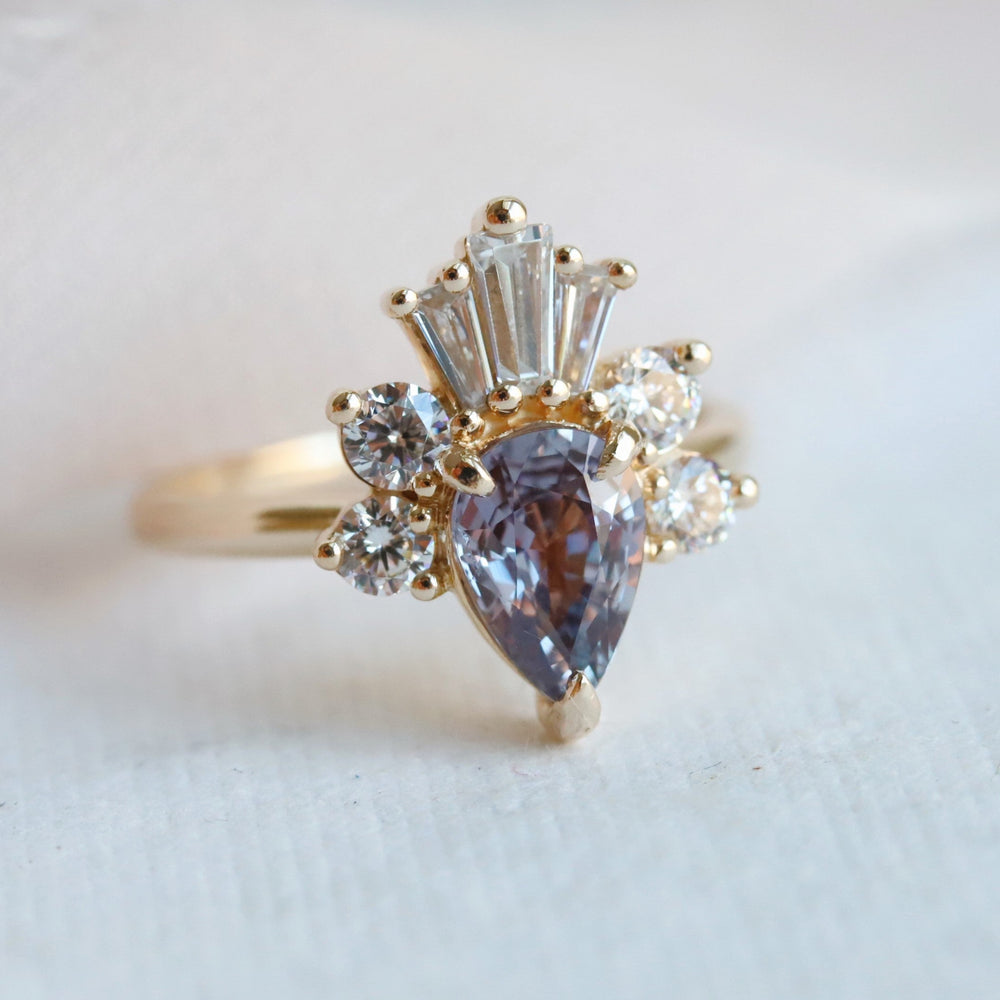 DECORA | Pear Purple Sapphire & Diamond Ring