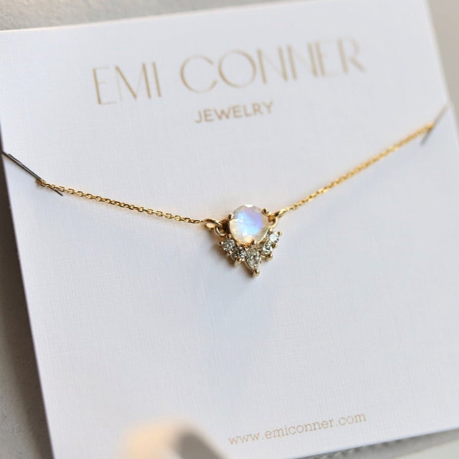 Olivia | 14K Rainbow Moonstone & Diamond Crown Pendant Necklace - Emi Conner Jewelry 