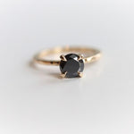 ALVA |  0.7 ct. Round Black Onyx Solitaire in Hammer Finish - Emi Conner Jewelry 
