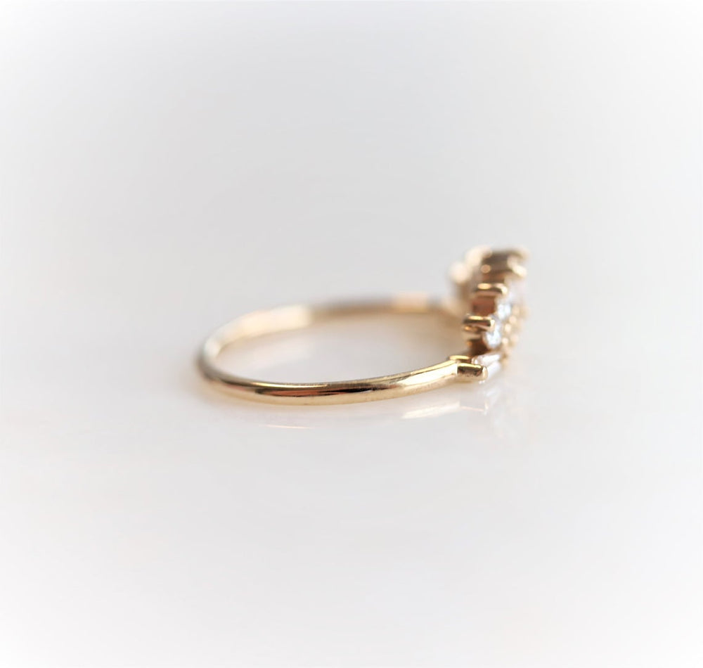Victoria Crown No.3 | 14K + 0.4 CT. Diamond Crown Contour Band - Emi Conner Jewelry 