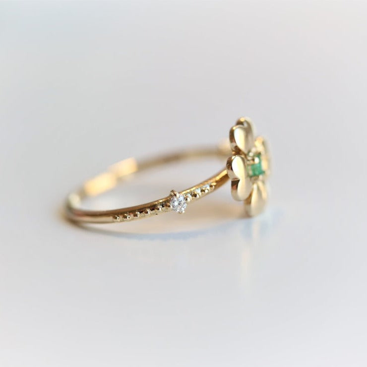 14K Four Leaf Clover Emerald and Diamond Stacking Ring - Emi Conner Jewelry 
