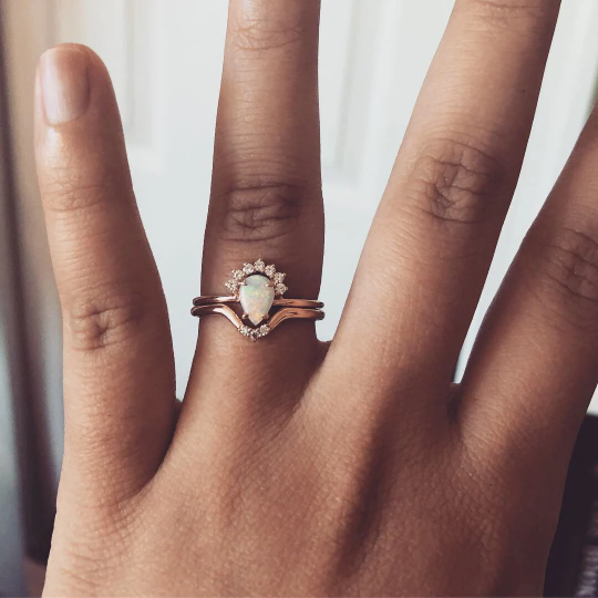 Lily Crown No.1 | 14K Gold & Diamond Contour Band - Emi Conner Jewelry 