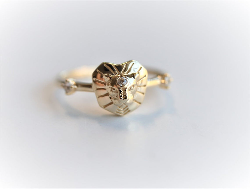 Leo Ring | 14K Leo Ring With White Sapphire - Emi Conner Jewelry 