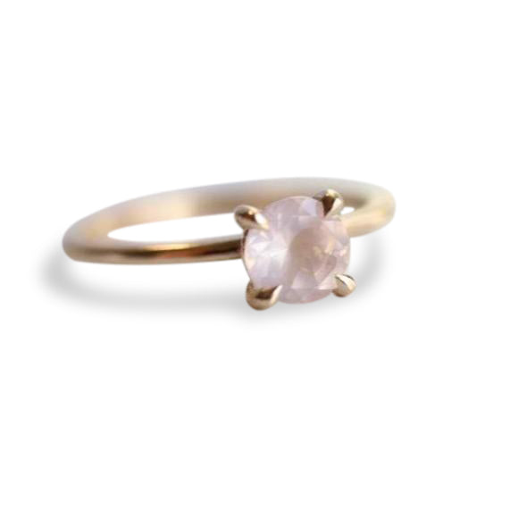 ALVA l 0.7 ct Round Rose Quartz Dainty Solitaire Ring In Smooth and Shiny Finish