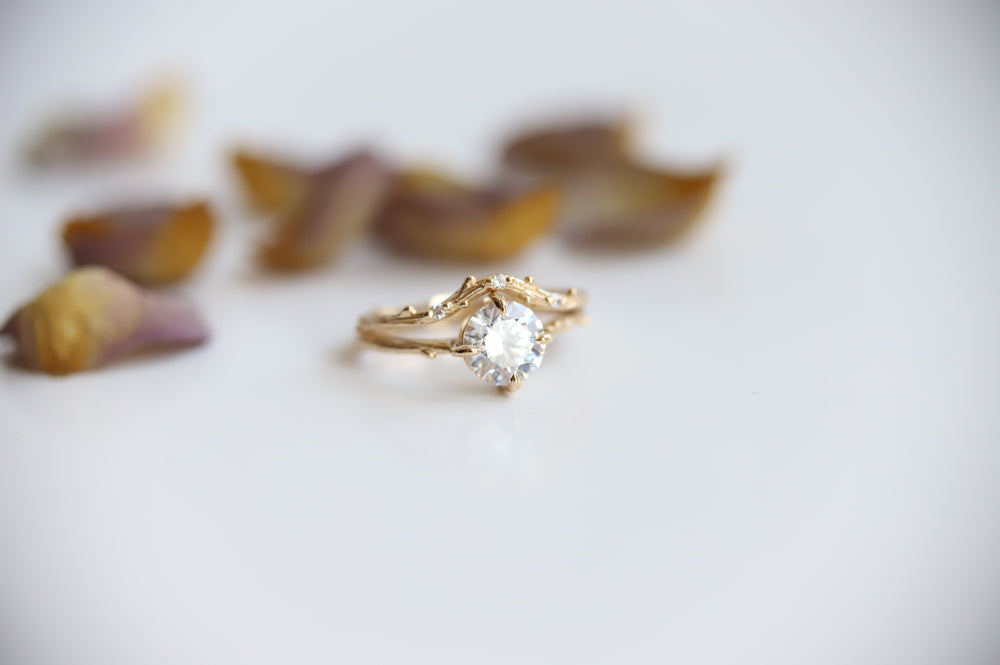 Acacia | 7 mm Round Moissanite Twig Engagement Ring - Emi Conner Jewelry 
