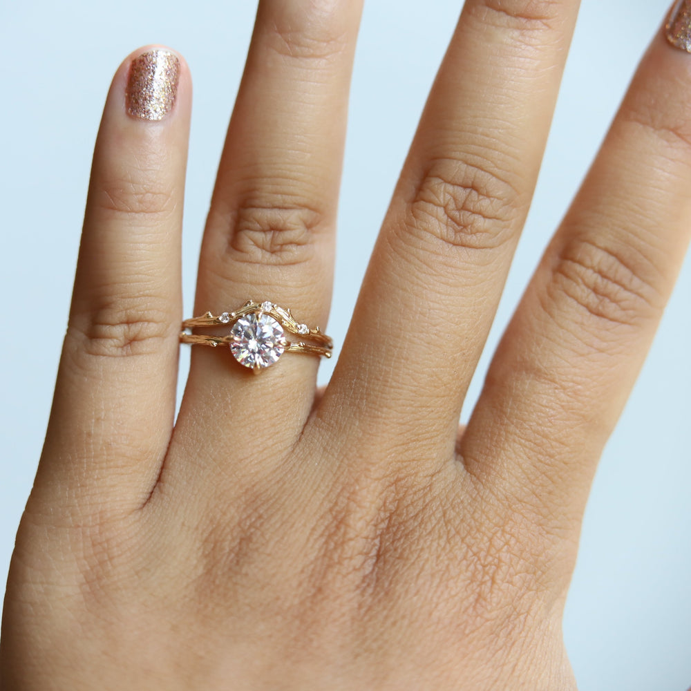Acacia | 7 mm Round Moissanite Twig Engagement Ring - Emi Conner Jewelry 