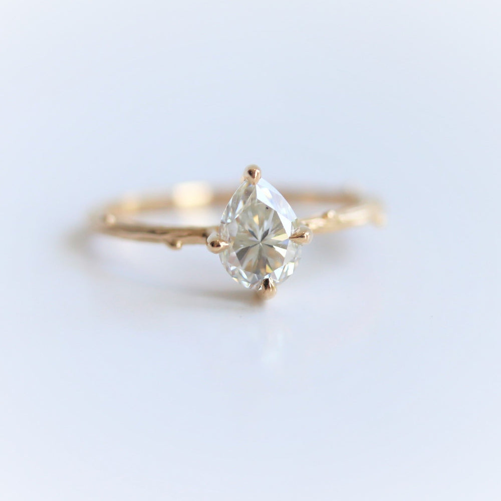 Acacia | 7x5 mm Pear Cut Moissanite Twig Engagement Ring - Emi Conner Jewelry 