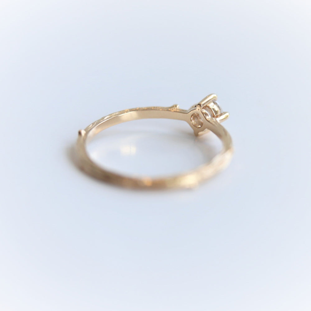 Acacia | 4 mm Round Moissanite Twig Engagement Ring - Emi Conner Jewelry 