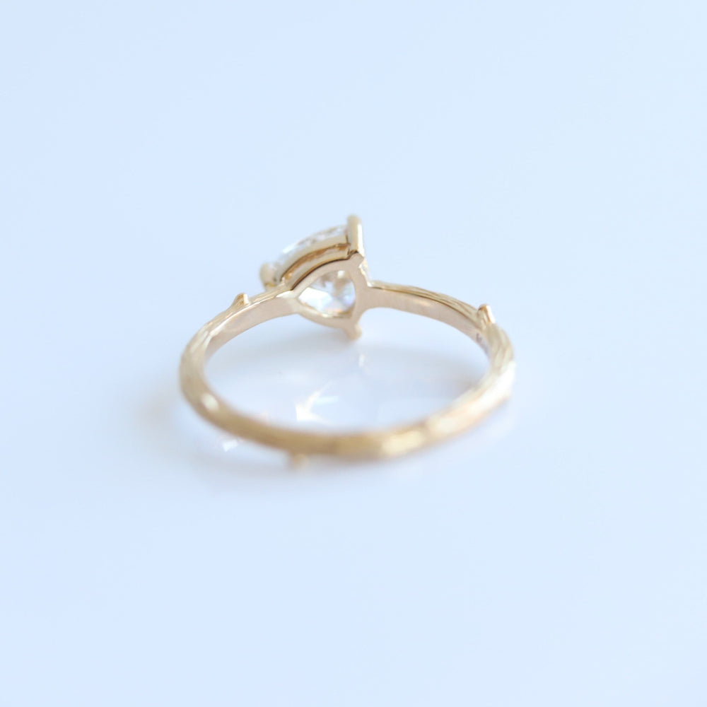 Acacia | 6 mm Trillion Cut Moissanite Twig Engagement Ring - Emi Conner Jewelry 