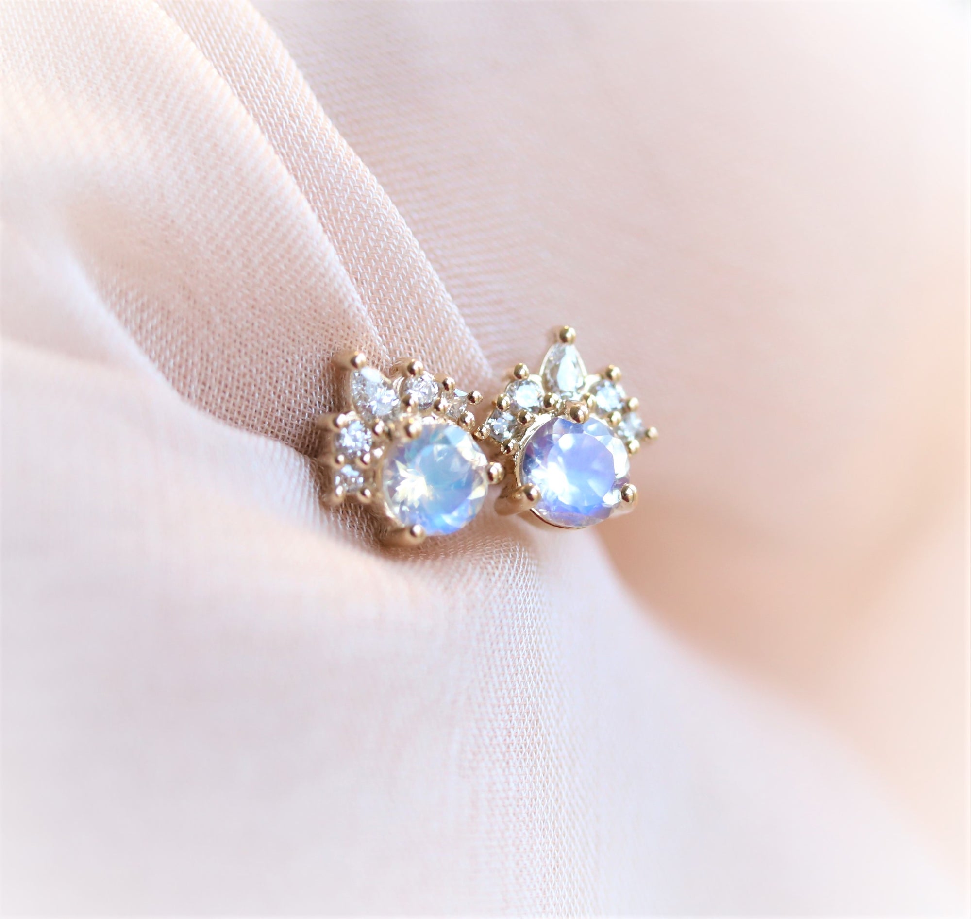 18ct White Gold 2.45ct Sapphire Rainbow & Diamond Circular Drop Earrings -  Banks Lyon