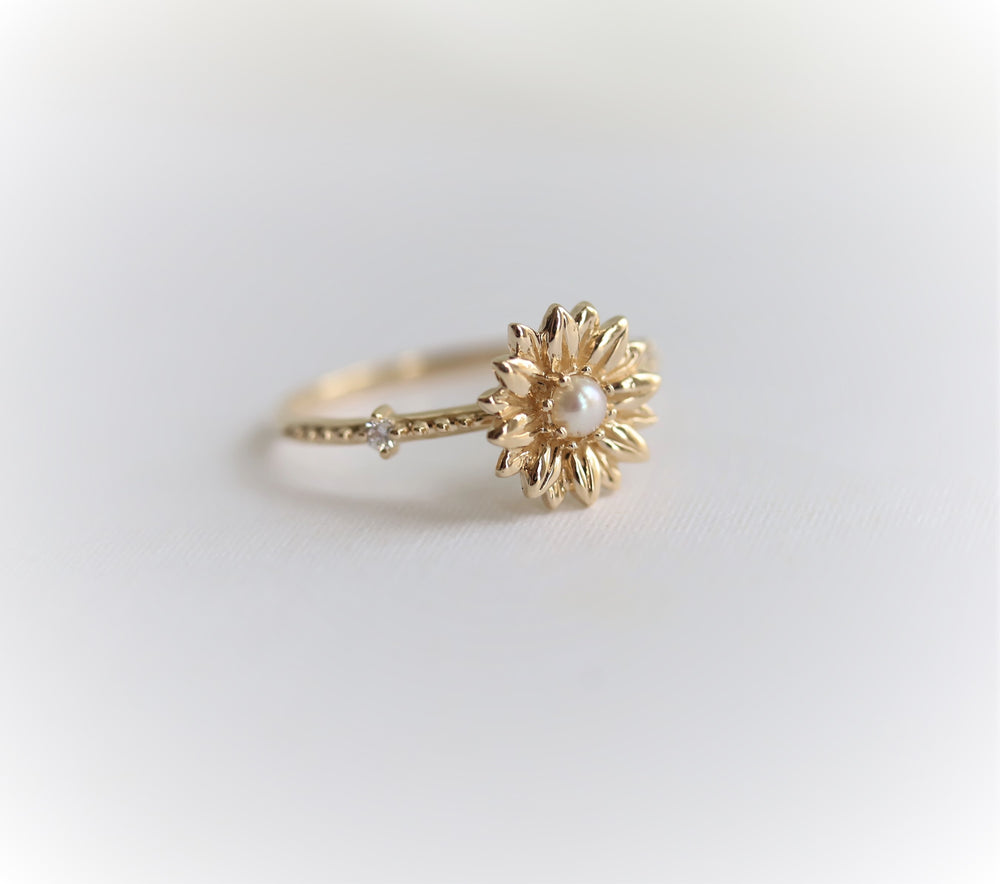 Sunflower | 14K Sunflower Pearl Stacking Ring