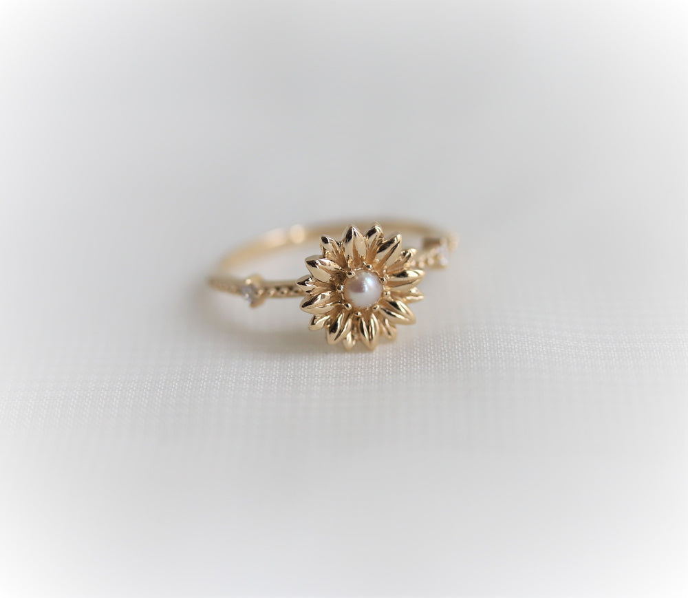 Sunflower | 14K Sunflower Pearl Stacking Ring
