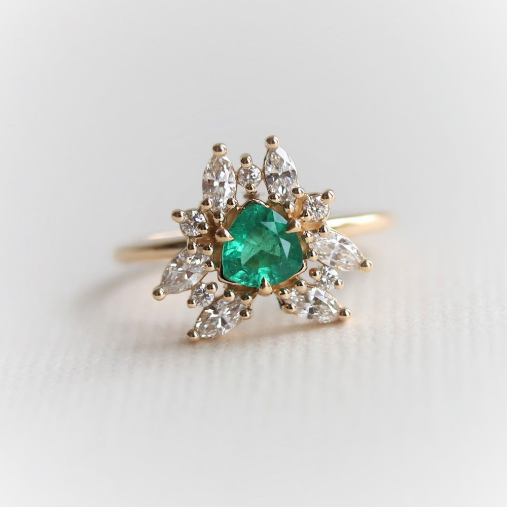 Layla | 14K Trillion Natural Zambian Emerald & Diamond Petite Cocktail Ring - Emi Conner Jewelry 