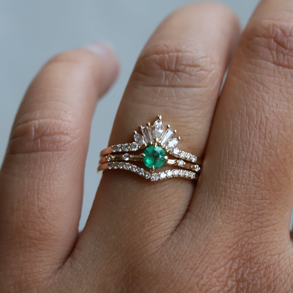 Aurora Crown (Round) | 14K Gold Diamond Contour Band - Emi Conner Jewelry 