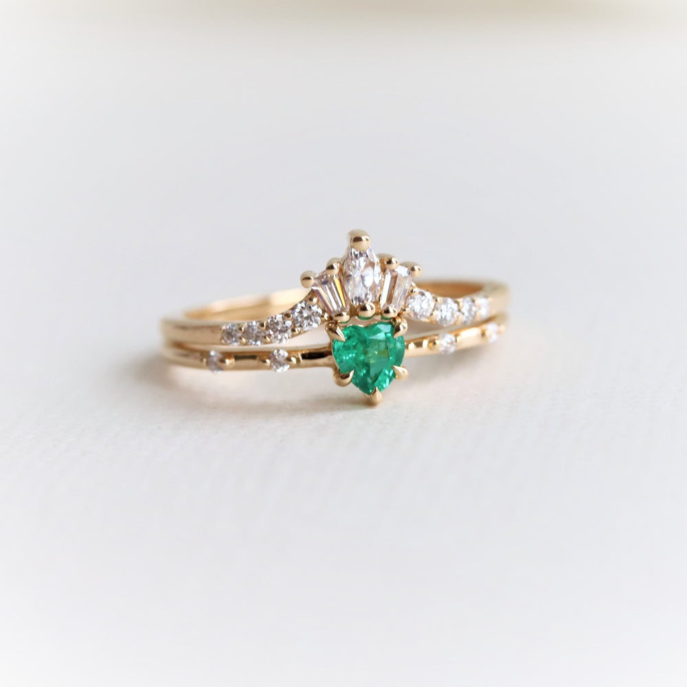 Aurora | 14K Heart Emerald & Diamond Accented Ring - Emi Conner Jewelry 