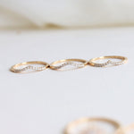 Aurora Curve Band (Round) | 14K Gold Diamond Contour Band - Emi Conner Jewelry 