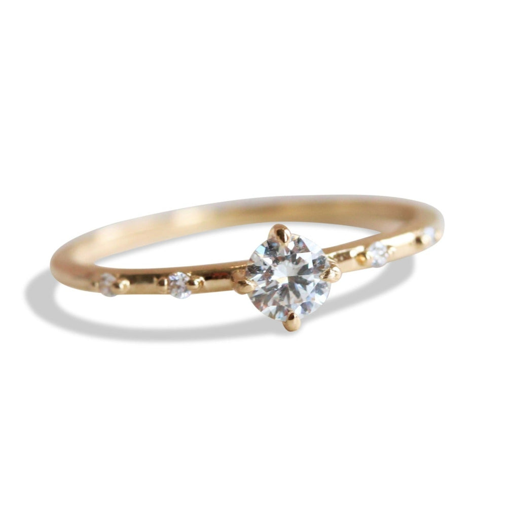 Aurora | Round Diamond Accented Ring