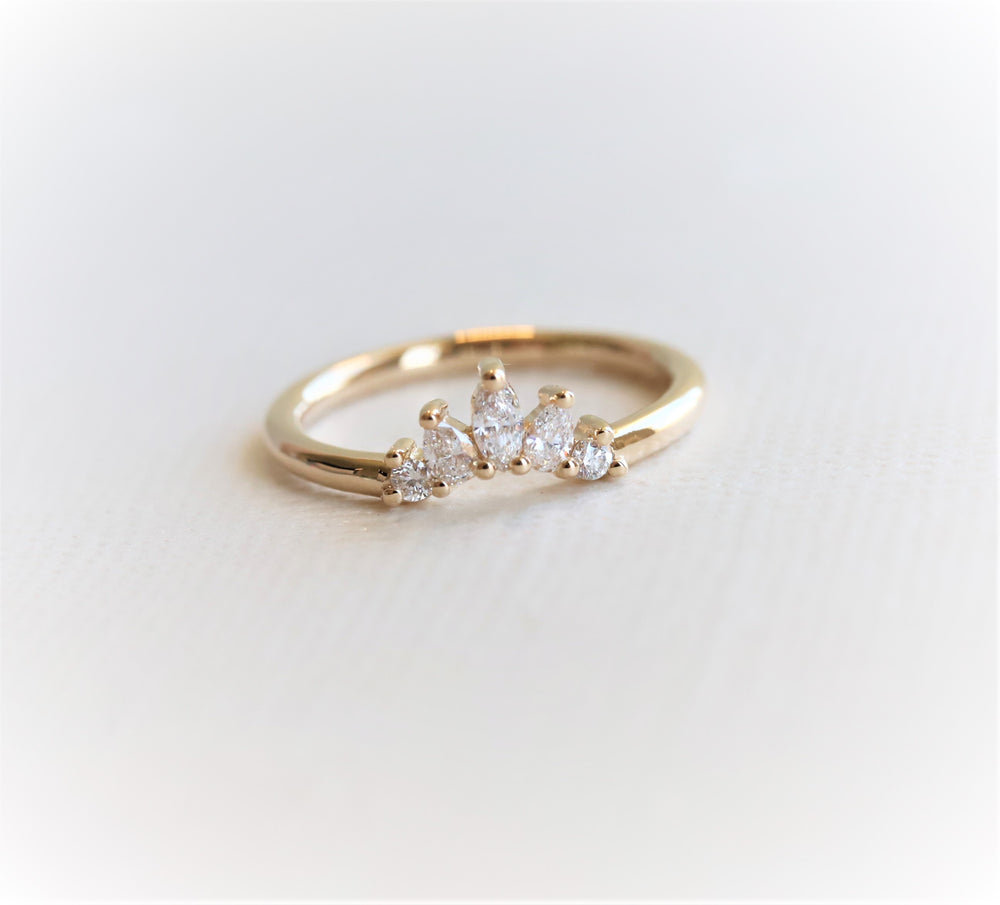 Everett Crown No.3 | 14K Diamond Crown Straight Band - Emi Conner Jewelry 