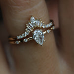 Aurora | 0.3 ct. Pear Emerald & Diamond Accented Ring