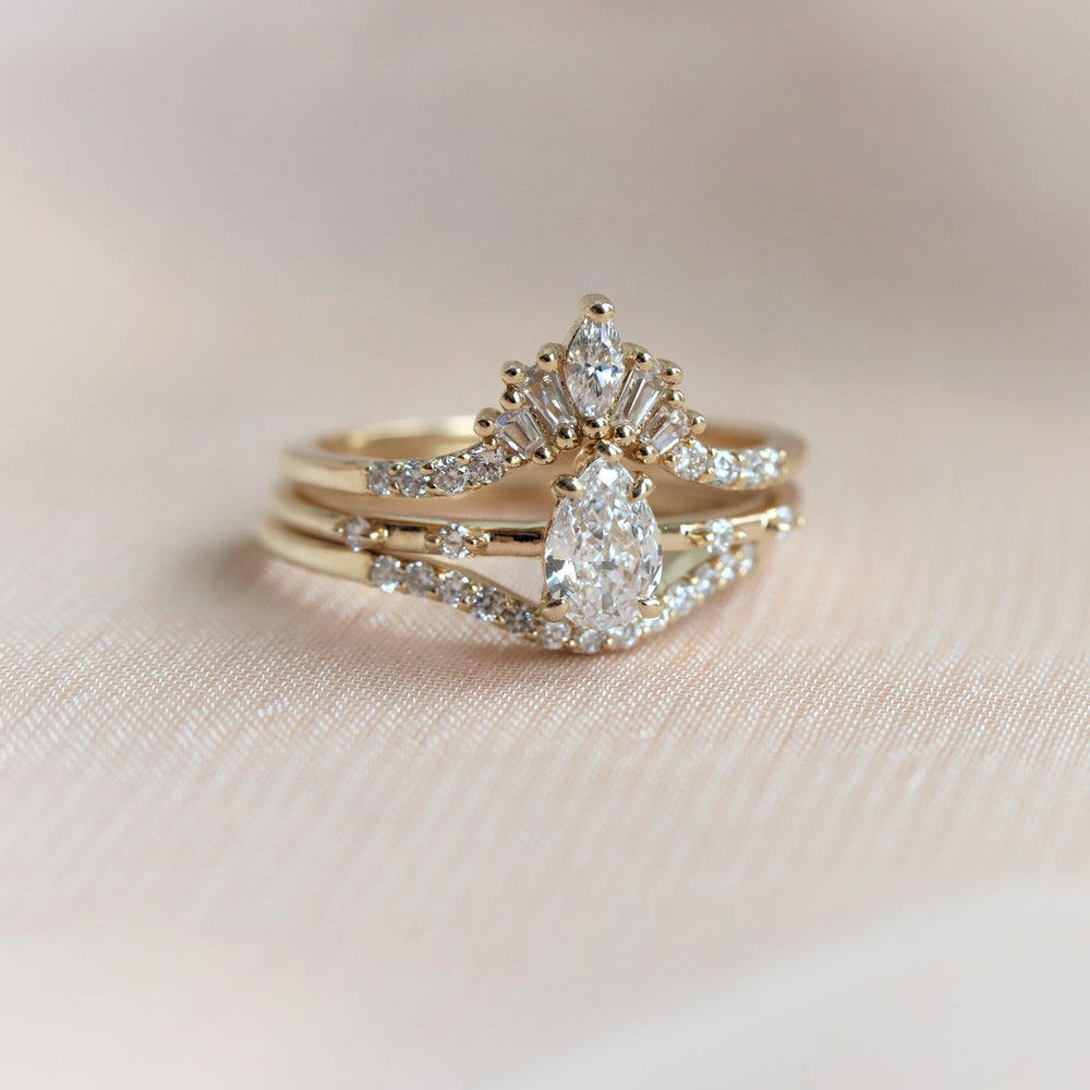 Aurora | Pear Cut Diamond Accented Ring