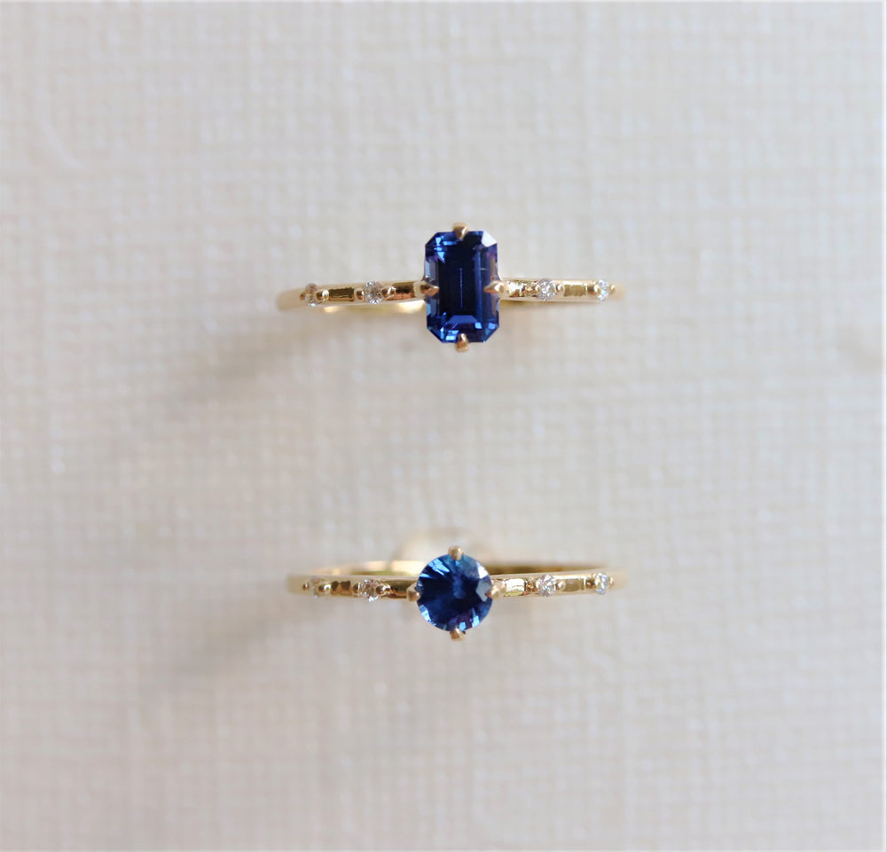 Aurora | Round Blue Sapphire & Diamond Accented Ring