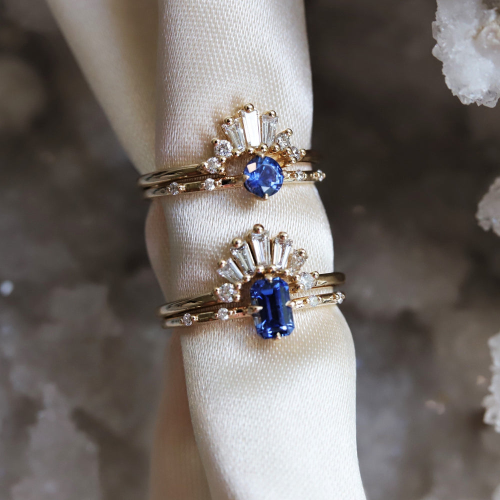 Aurora | 14K Round Blue Sapphire & Diamond Accented Ring